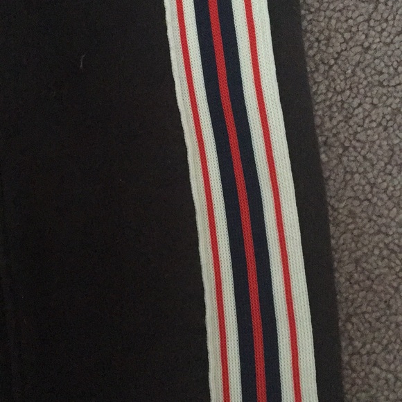 Aritiza perfect sweatpants - Picture 2 of 2